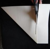 अपने हाथों से ओरिगेमी, नालीदार कागज और कैंडी के साथ कागज से ट्यूलिप कैसे बनाएं