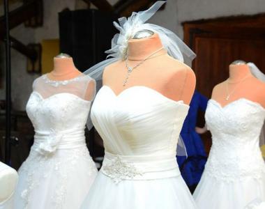 Mẫu váy cưới - mẹo lựa chọn cá nhân và kết hợp váy phù dâu (100 ảnh)